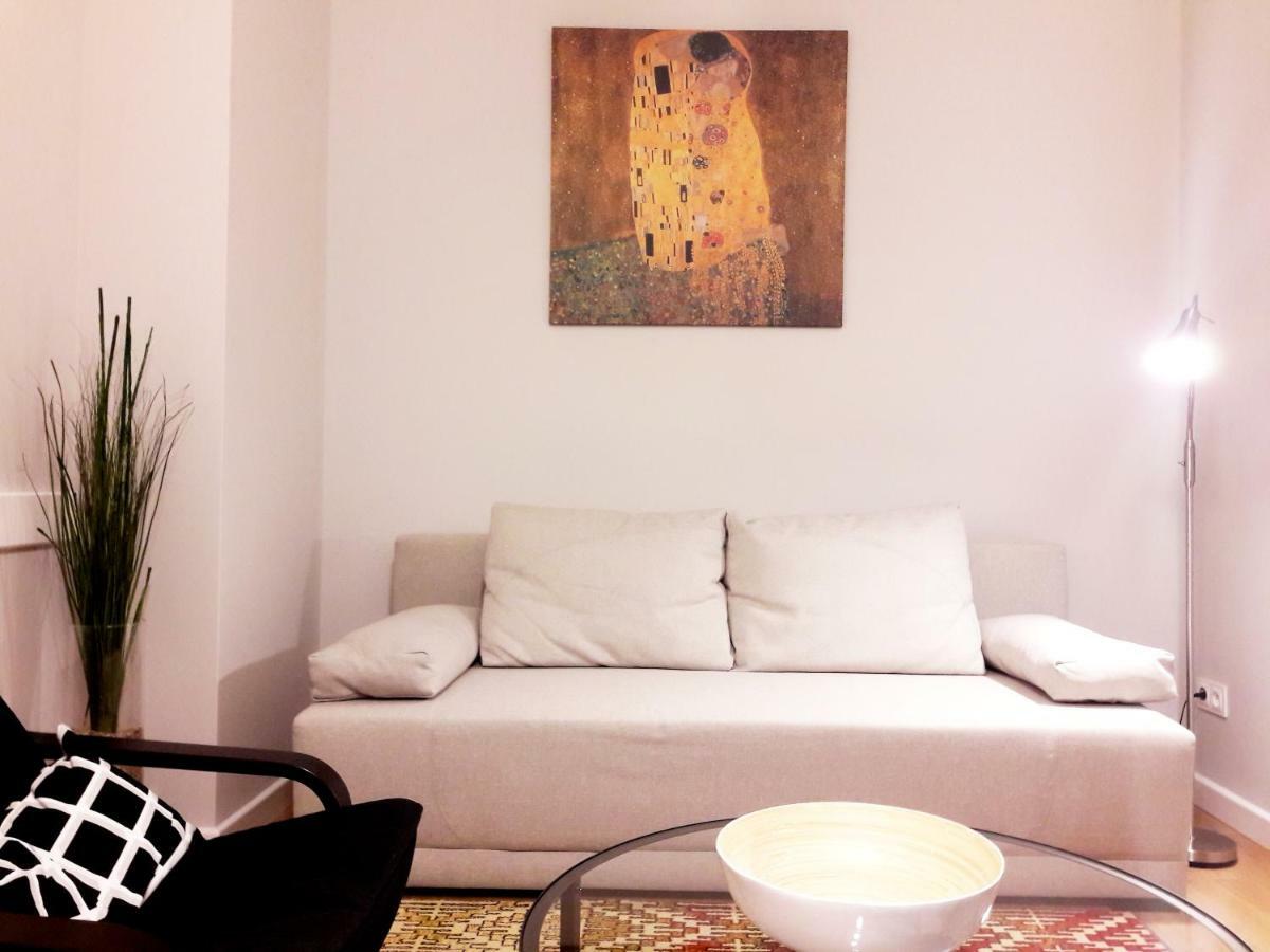 Modern & Quiet In Royal Wilanow With Netflix Apartment Warsaw Exterior photo
